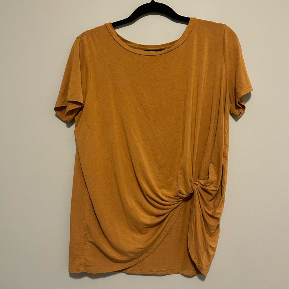 Jackson Rowe Knotty Tee